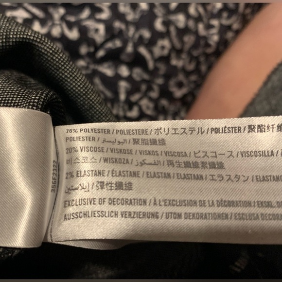 EUC Hollister stretch pants black and white medium great for work! - Picture 4 of 4